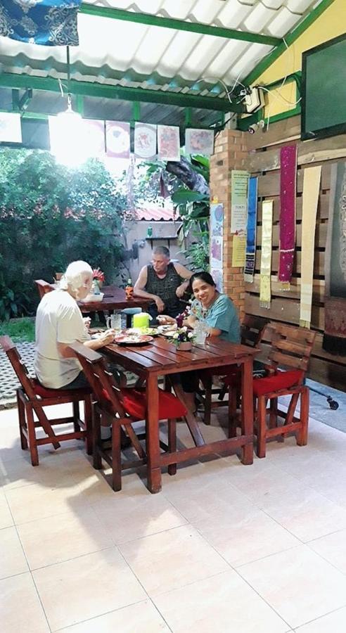 Dutch Cosy Home Chiang Mai Buitenkant foto